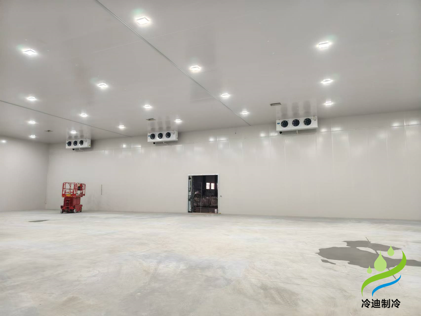 保稅區安裝500平米陰涼倉庫和冷庫造價多少錢？